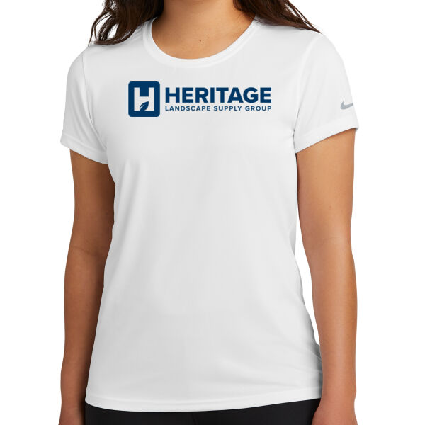  - Women's Swoosh Sleeve rLegend Tee Thumbnail